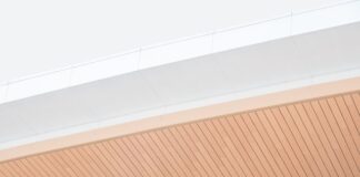 Jak przygotować powierzchnię do montażu sufitów podwieszanych?