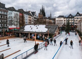 Jak zrobić duszka z prześcieradła? Jak zrobić duszka z prześcieradła?